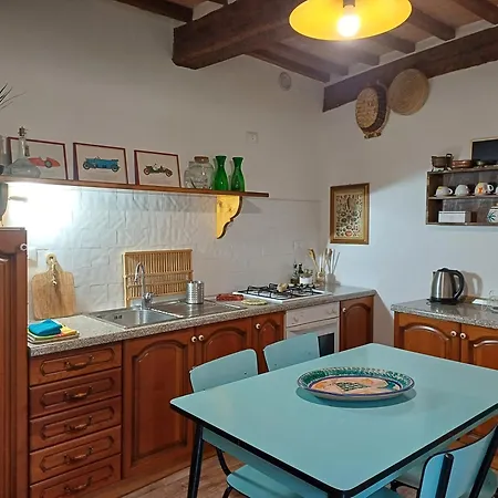 Casa Il Girasole Apartment
